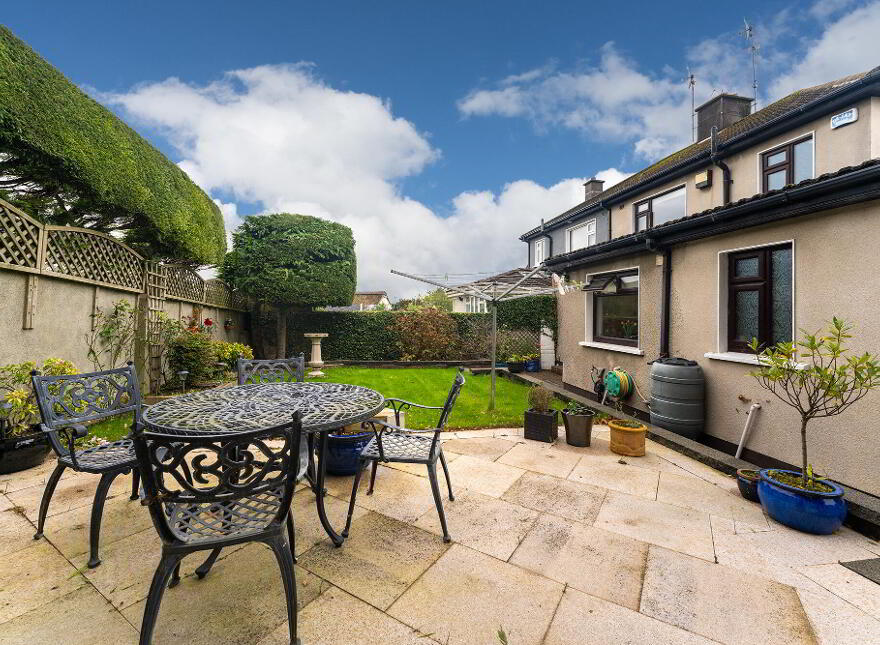 6 St Patricks Crescent, Rathcoole, Dublin, D24A303
