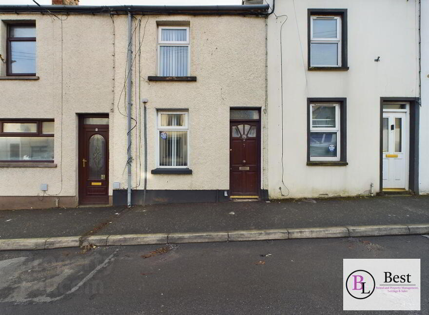 7 Herbert Avenue, Larne, BT40 1NL photo