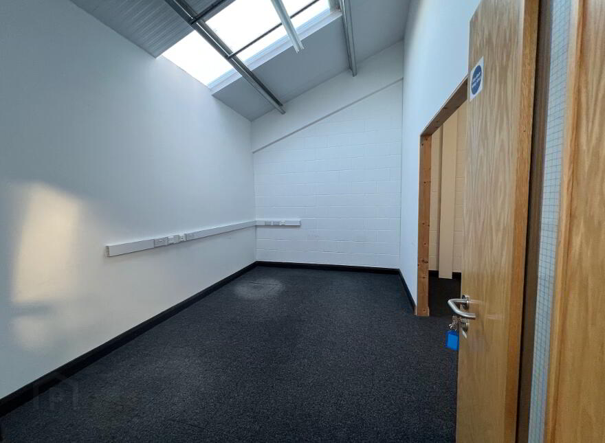 Shivers Business Park, First Floor Office, 21 Hillhead Road, Toomebridge, BT41 3SF