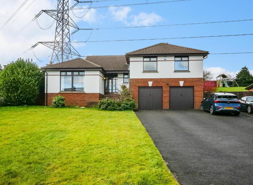 18 Croft Hill, Cairnshill Road ( Four Winds), Belfast, BT8 6GX photo