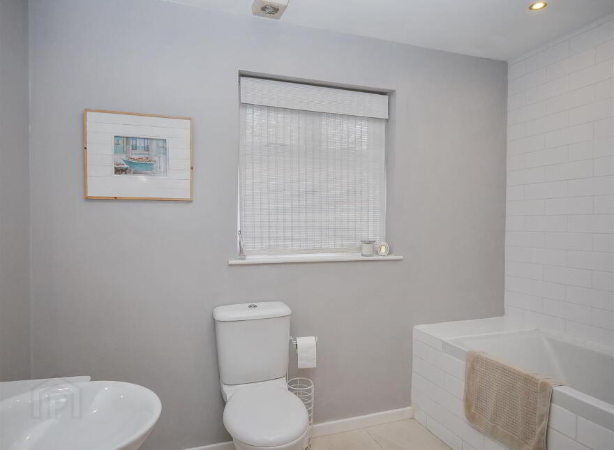 18 Croft Hill, Cairnshill Road ( Four Winds), Belfast, BT8 6GX