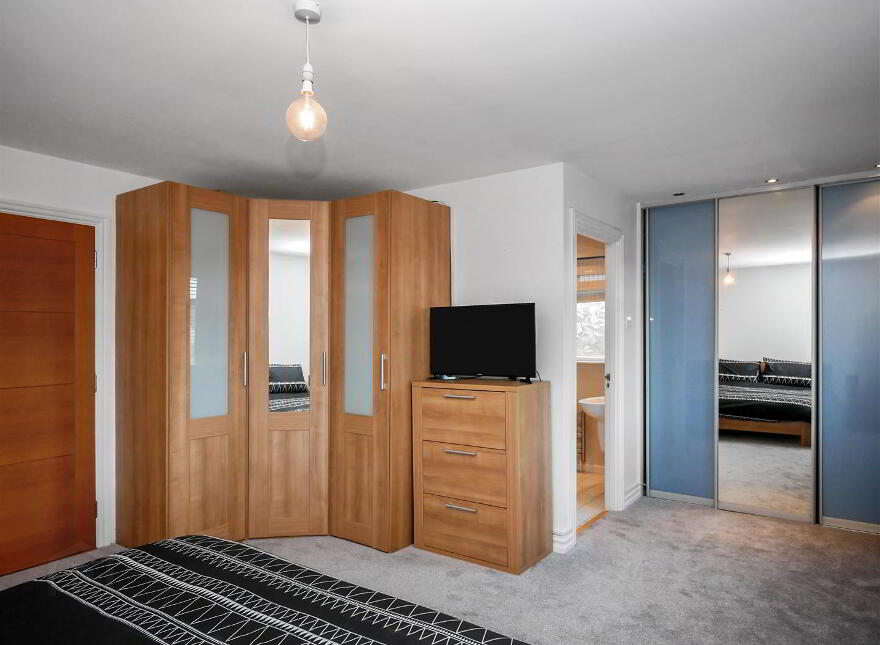 18 Croft Hill, Cairnshill Road ( Four Winds), Belfast, BT8 6GX