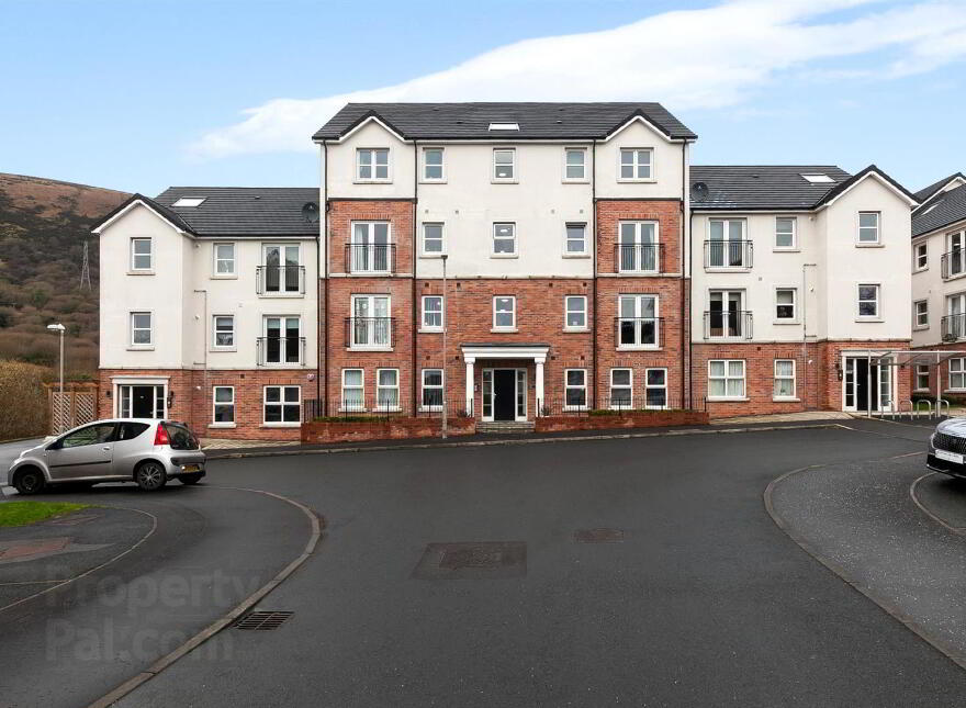 Apartment 1 12a Highgrove Meadows, Belfast, BT13 3FX photo