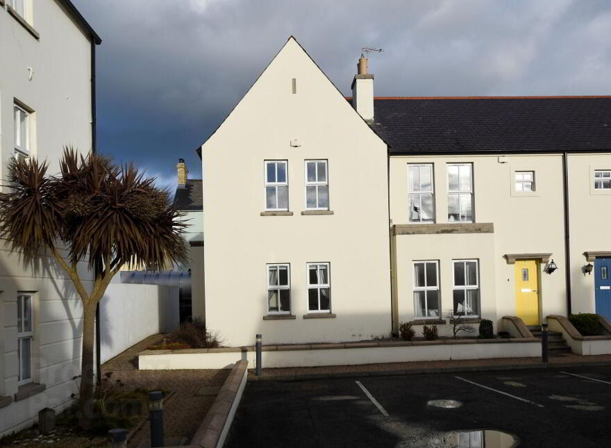 6 The Saltpans, Shore Road, Portaferry, BT22 1NX photo