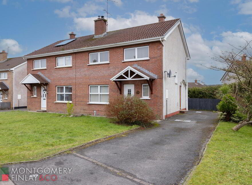 53 Glebe Park, Enniskillen, BT74 4DB photo