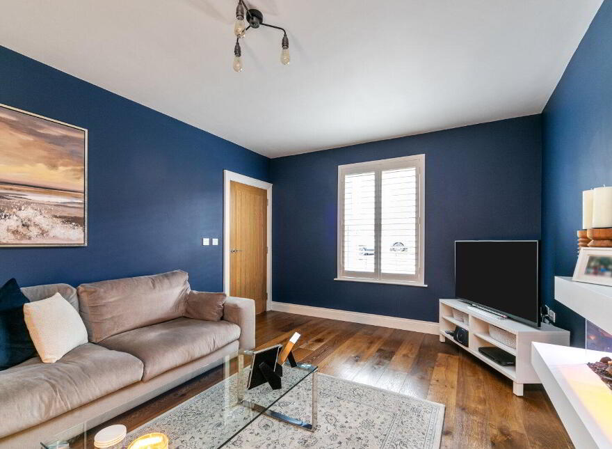 12 Belgravia Court, Hillsborough, BT26 6TQ