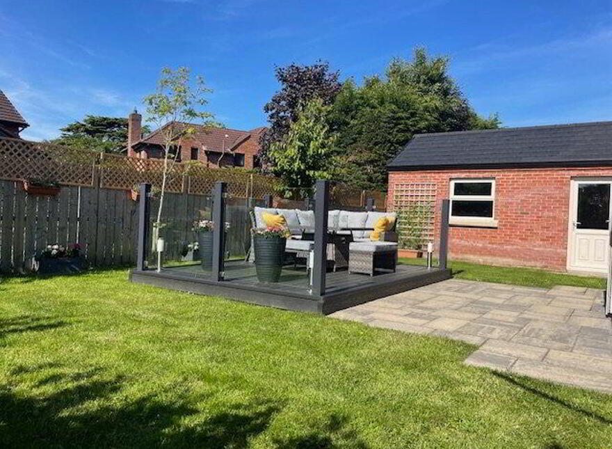 12 Belgravia Court, Hillsborough, BT26 6TQ