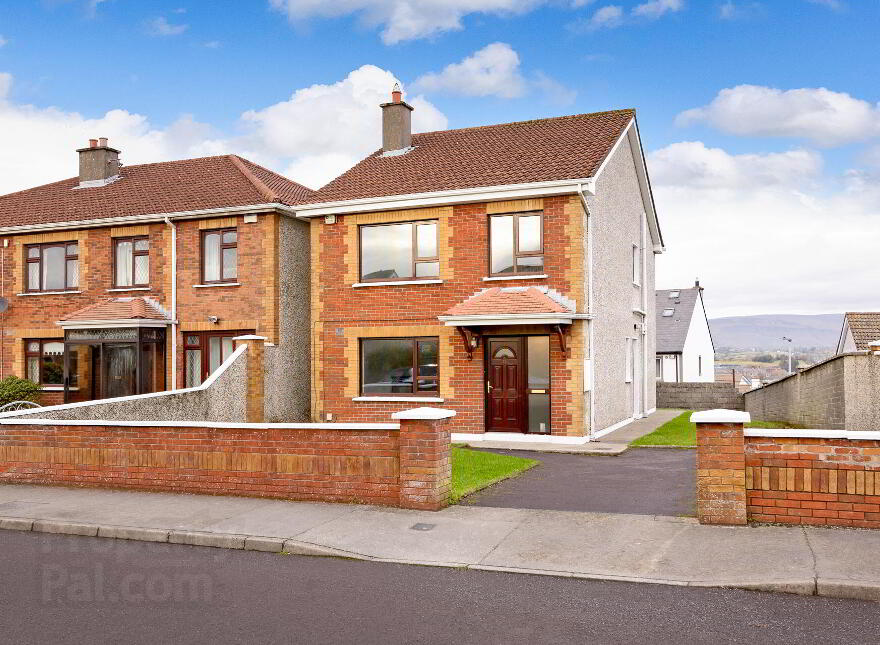 76 Crozon Park, Sligo Town photo