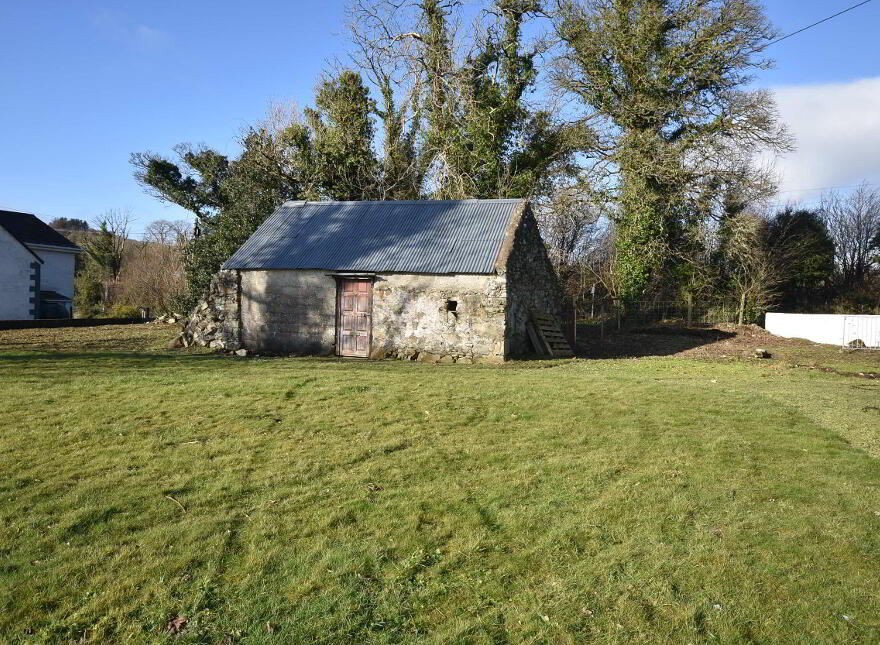 Coolboy Big, Letterkenny, F92E22V