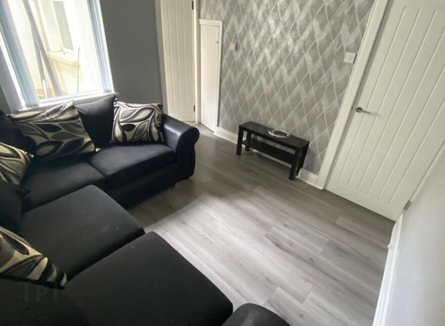 (hmo Registered), 251 Roden Street, Donegall Road, Belfast South, Belfast, BT12 5QB