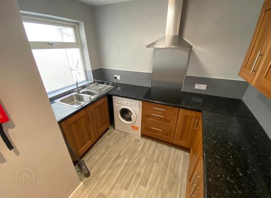 (hmo Registered), 251 Roden Street, Donegall Road, Belfast South, Belfast, BT12 5QB