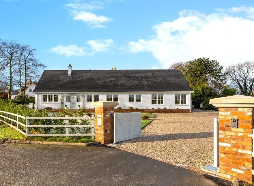 Garden Cottage, 2 Cabra Road, Royal Hillsborough, BT26 6NB photo