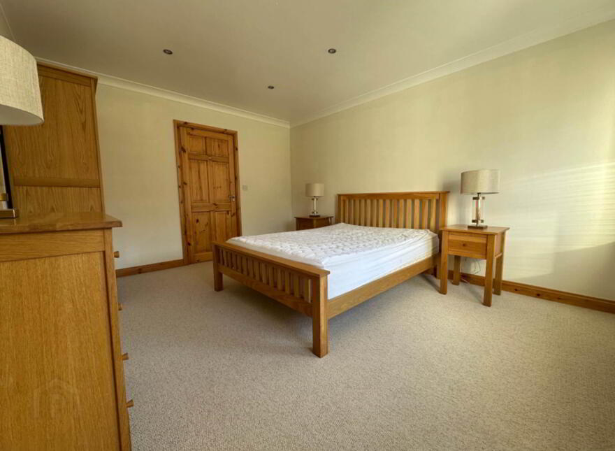 Keadue Lower, Burtonport, F94XY73