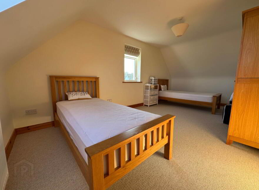 Keadue Lower, Burtonport, F94XY73