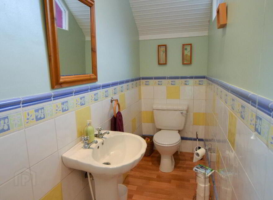 Albany Cottage, 16 Woodburn Road, Carrickfergus, BT38 8HQ