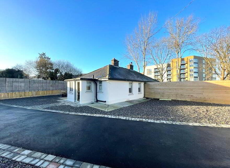 Upper Nangor Road, Clondalkin, Dublin, D22 photo