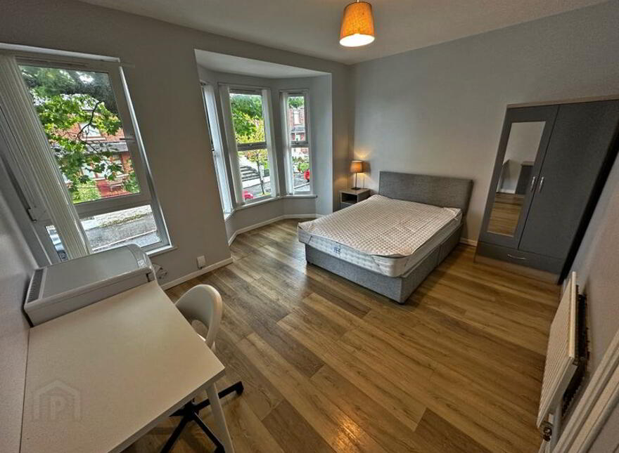 (hmo Registered), 141 Alexandra Park Avenue, Shore Road, Belfast North, Belfast, BT15 3ES