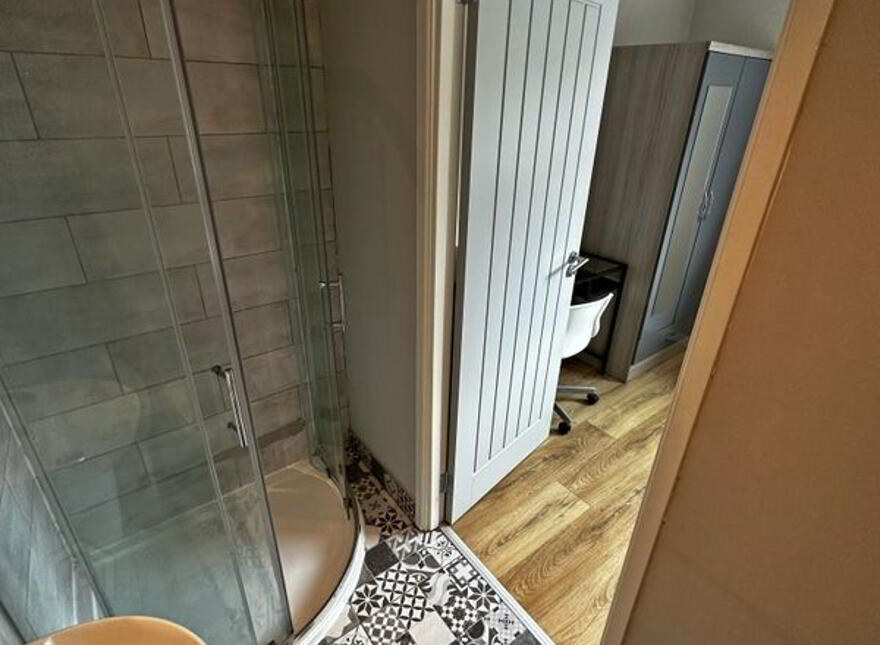 (hmo Registered), 141 Alexandra Park Avenue, Shore Road, Belfast North, Belfast, BT15 3ES