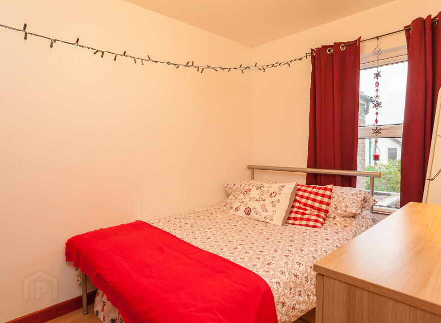 102 Dunluce Avenue, Lisburn Road, South Belfast, Belfast, BT9 7AZ