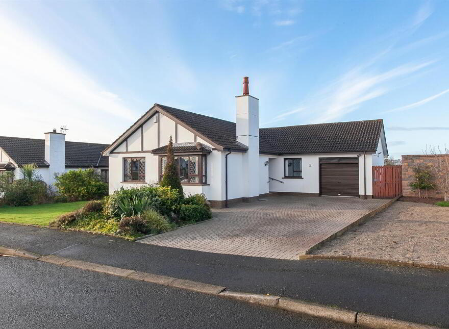 5 Farm Lodge Drive, Greenisland, BT38 8XN photo