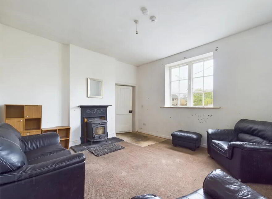 2 The Old Barracks, Dundrum, E34DY84