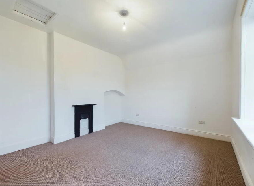 2 The Old Barracks, Dundrum, E34DY84