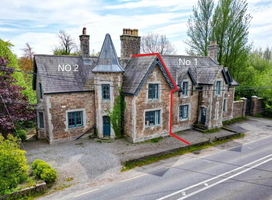 1 Old Barracks, Dundrum, E34E895 photo