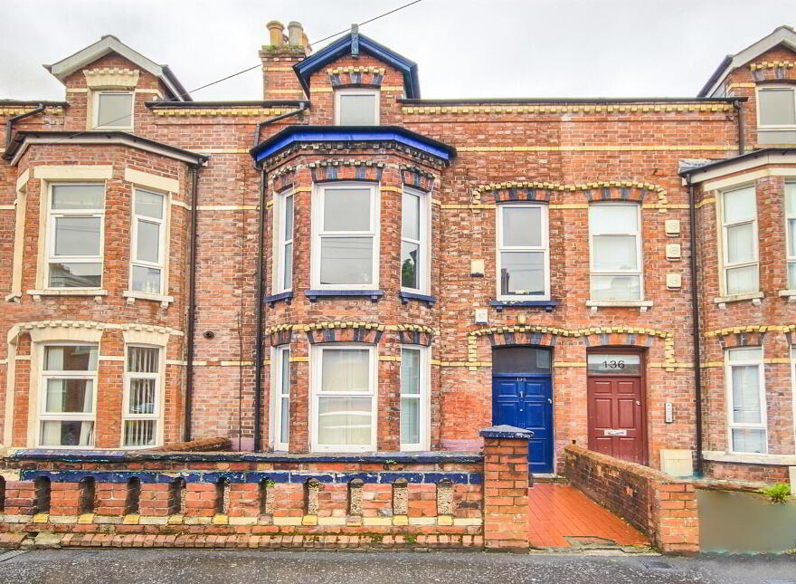 134 Fitzroy Avenue, Belfast, BT7 1HY photo