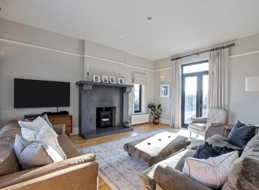 Church View, 543 Belfast Road, Crawfordsburn, Bangor, BT19 1UJ
