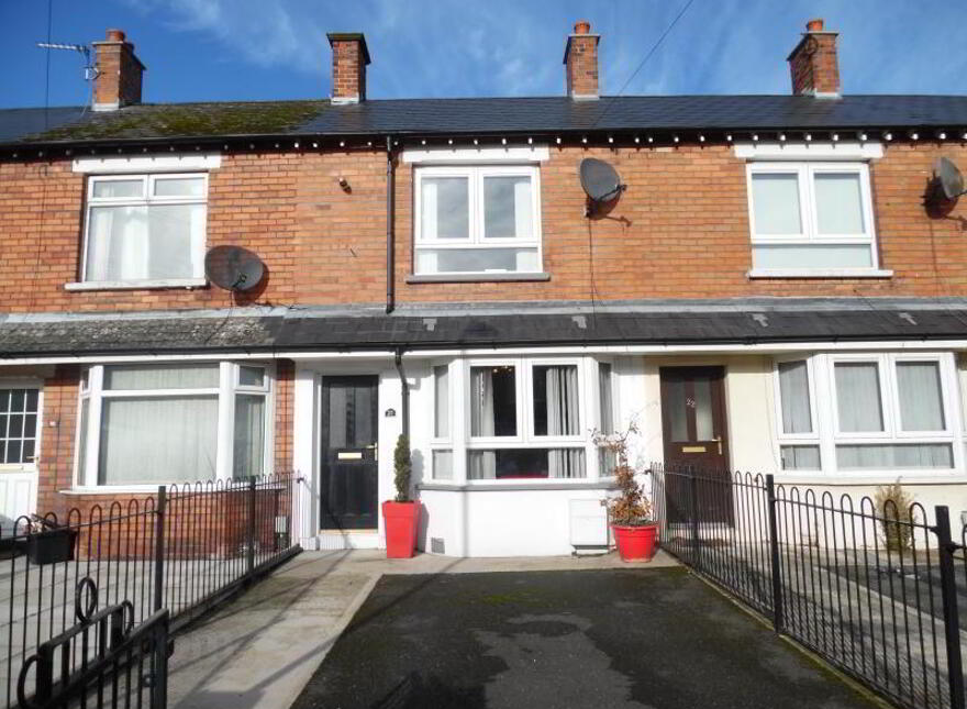 20 York Crescent, Belfast, BT15 3RA photo