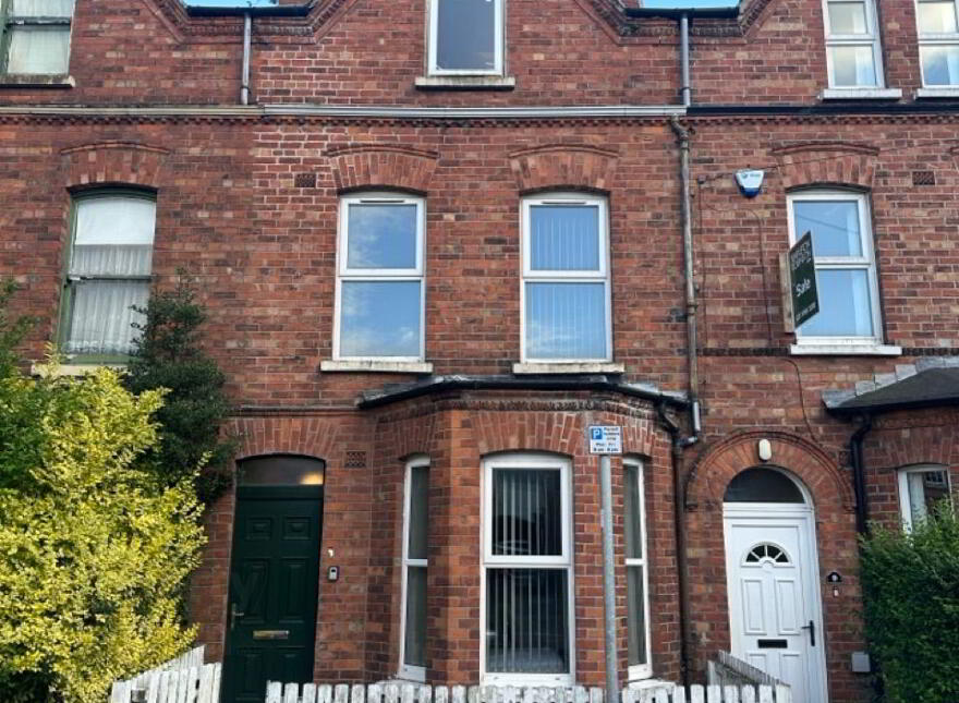 (hmo Registered), 11 Rugby Parade, Queens Quarter, Belfast, BT7 1PY photo