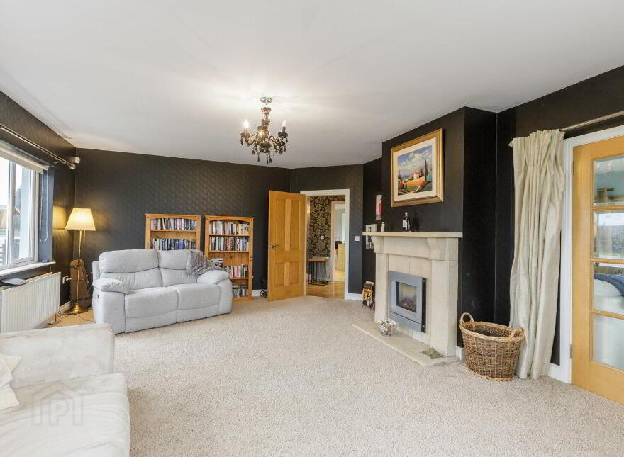 125 Crawfordsburn Road, Newtownards, BT23 4UH