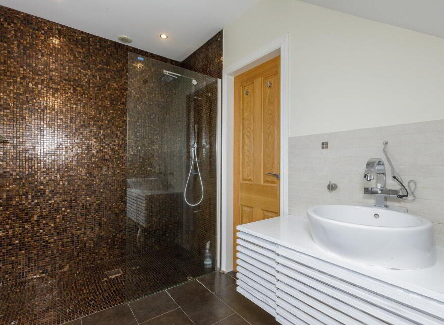 125 Crawfordsburn Road, Newtownards, BT23 4UH
