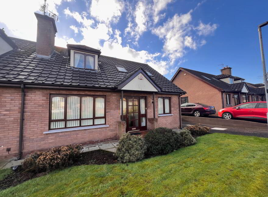 27 Farmlodge, Ballymena, BT43 7DN photo