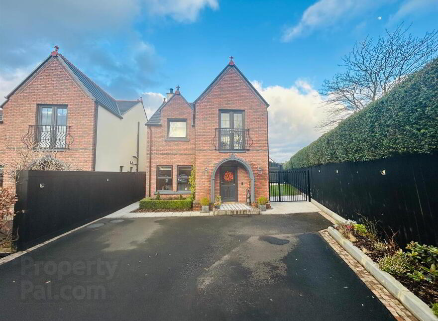 3 Ebrington Lane, Limavady Road, Derry, BT47 6HR photo