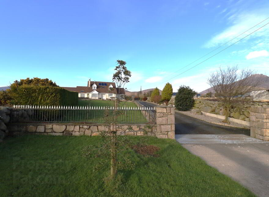 131 Ballinran Road, Kilkeel, BT34 4JB photo