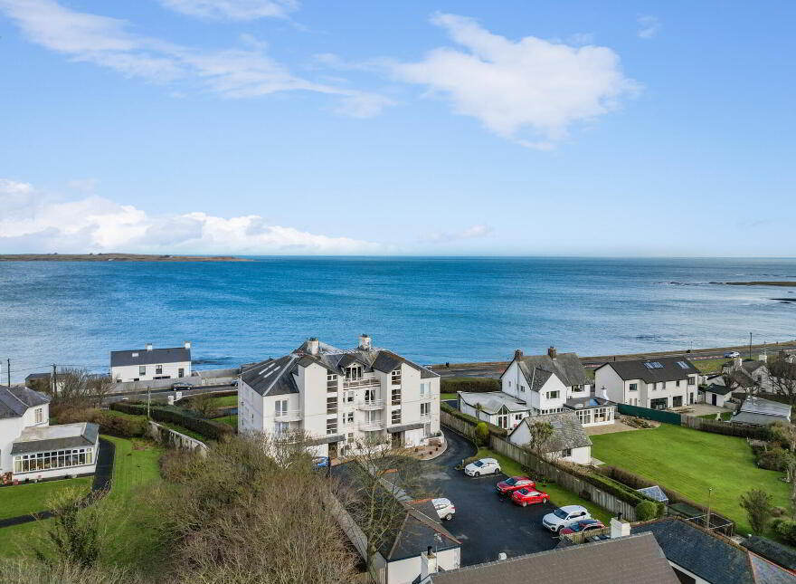 4 Warren Manor, Warren Road, Donaghadee, BT21 0QT
