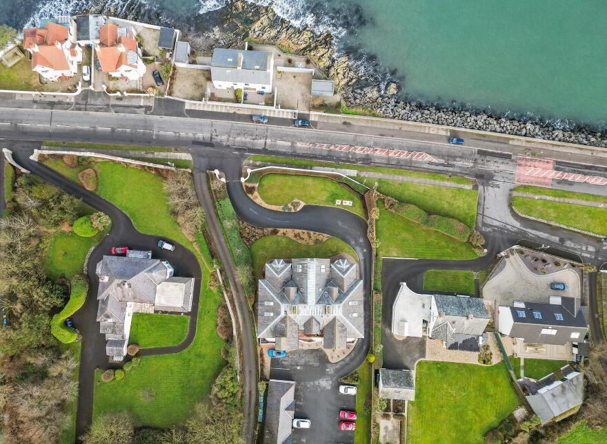 4 Warren Manor, Warren Road, Donaghadee, BT21 0QT