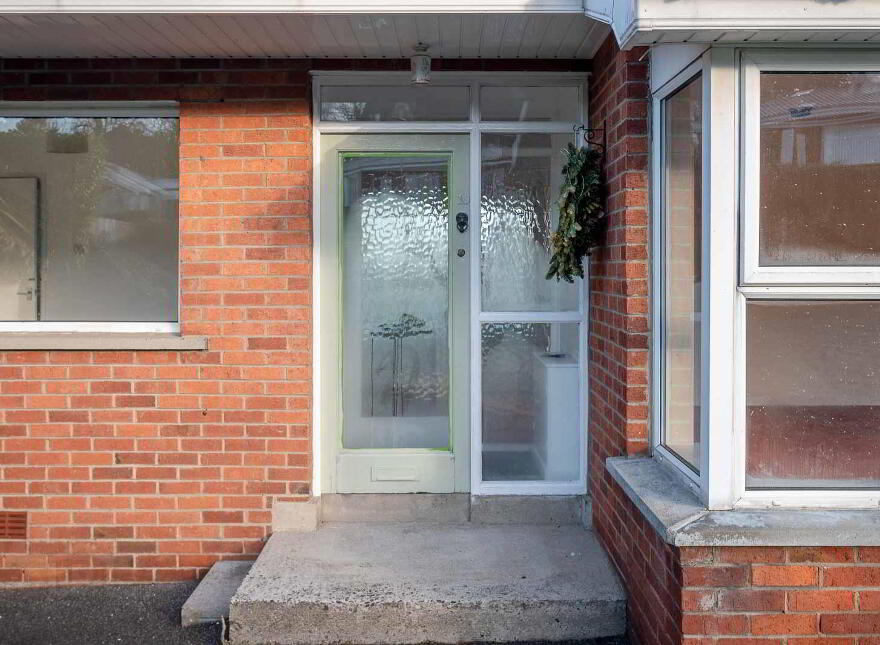 10 Tudor Oaks, Holywood, BT18 0PA
