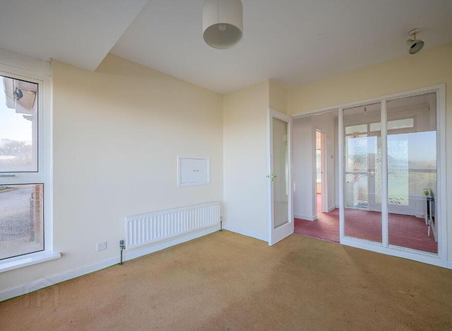 10 Tudor Oaks, Holywood, BT18 0PA