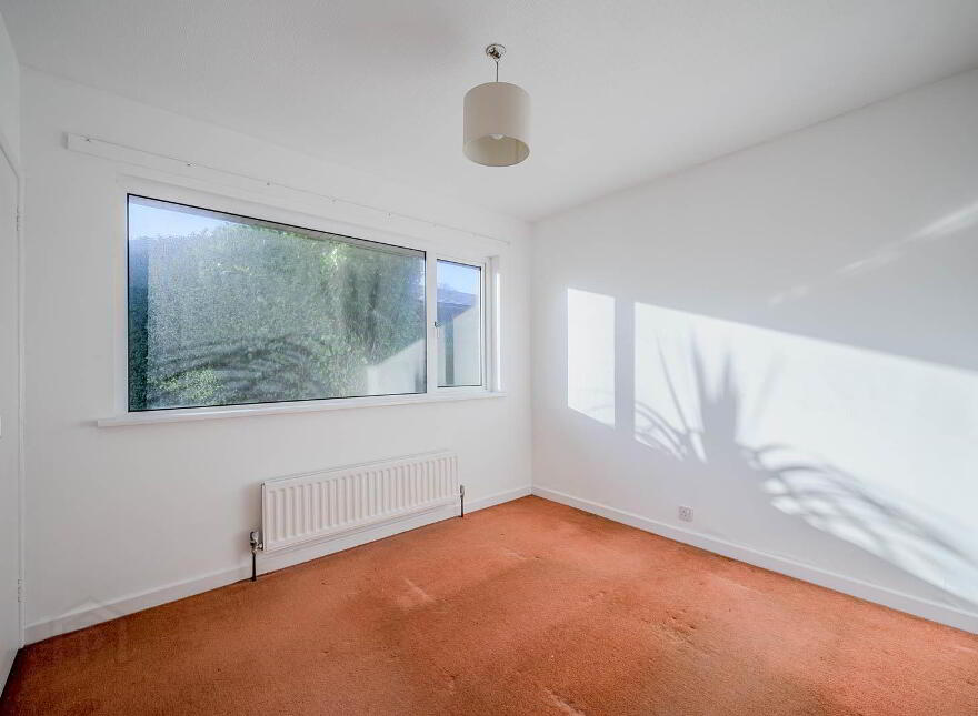 10 Tudor Oaks, Holywood, BT18 0PA