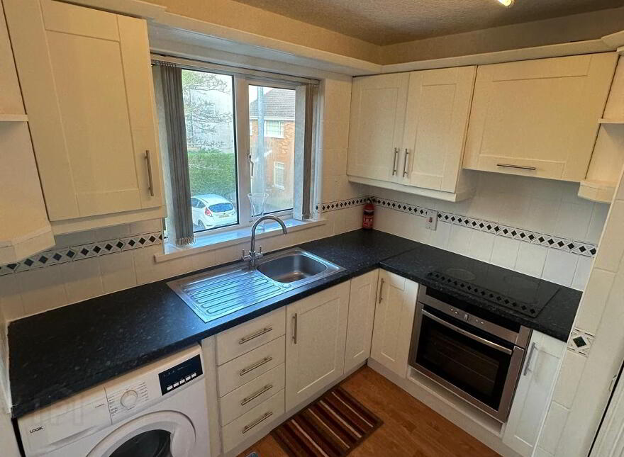 9 Chichester Park Central, Belfast, BT15 5DU