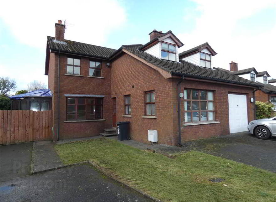 11 Tweskard Lodge, Belmont Road, Belfast, BT4 2RH photo