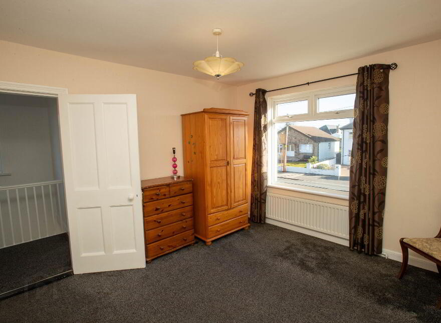 16 Dundrum Road, Newcastle, BT33 0BG