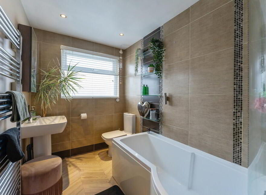 13 Glendale Avenue, Bangor, BT20 4UG