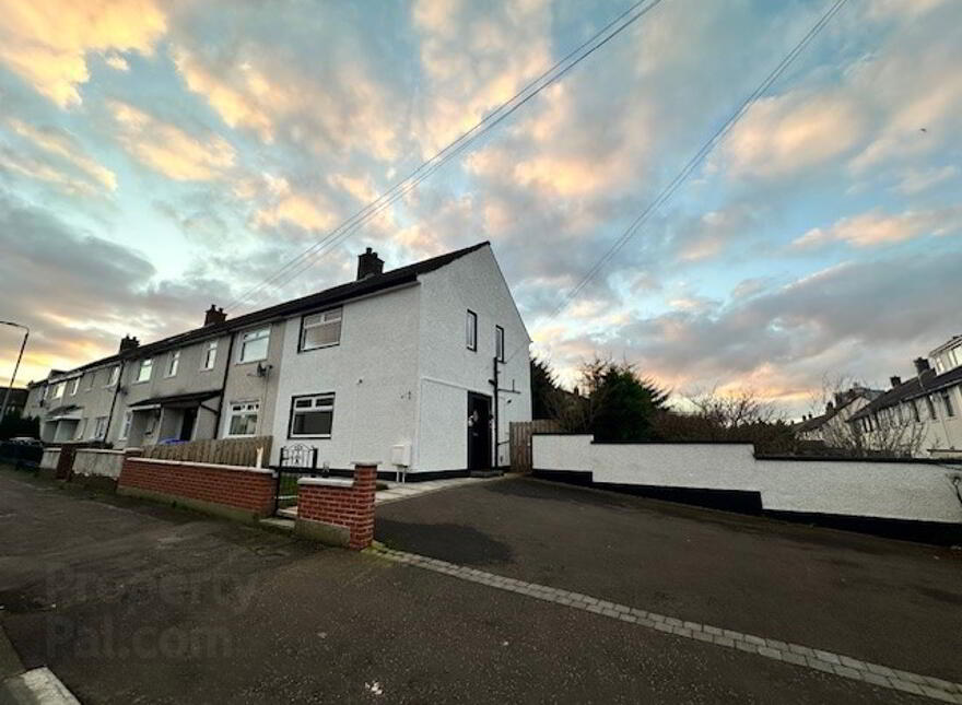 145 Locksley Park, Belfast, BT10 0AU photo