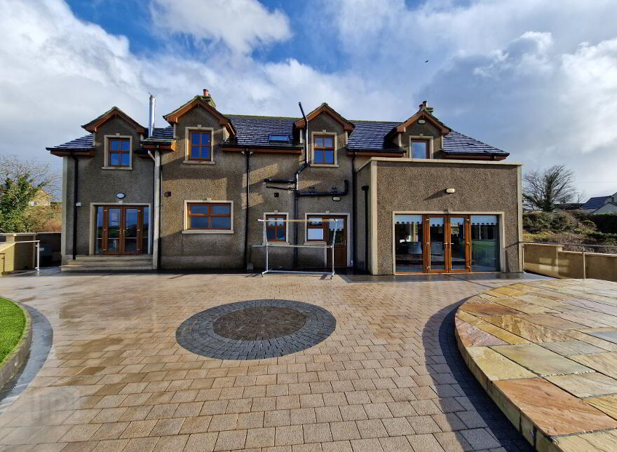 8 Carrogs Lane, Lower Carrogs Road, Newry, BT34 2TY