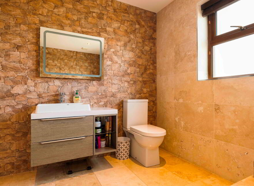 8 Carrogs Lane, Lower Carrogs Road, Newry, BT34 2TY