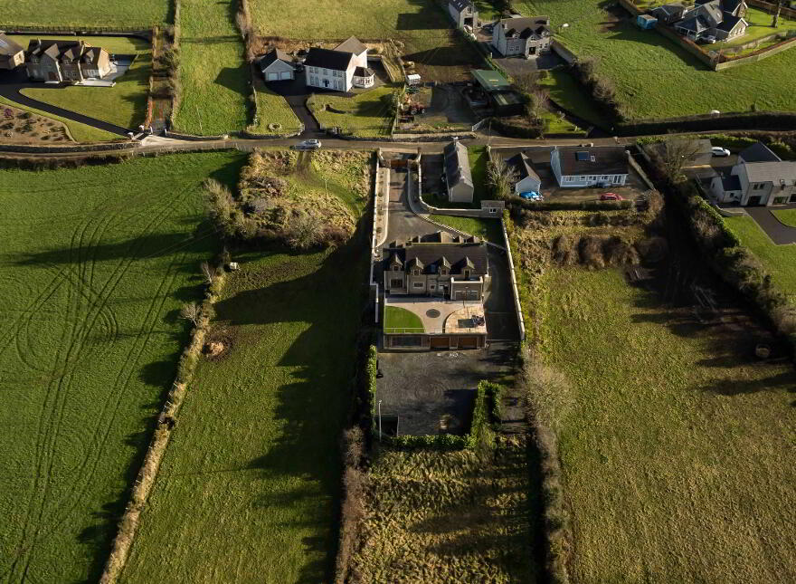 8 Carrogs Lane, Lower Carrogs Road, Newry, BT34 2TY