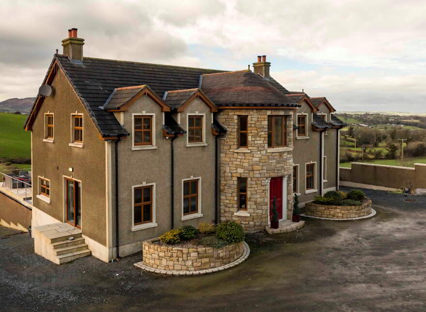 8 Carrogs Lane, Lower Carrogs Road, Newry, BT34 2TY